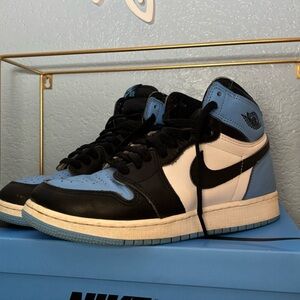 Nike Air Jordan 1 Retro High OG Box